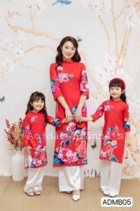 Áo dài mẹ và bé
