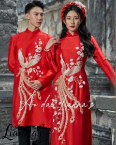 Áo dài họa tiết rồng phượng