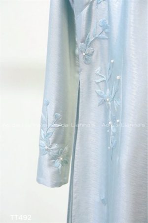 Áo dài truyền thống thêu hoa Vân gỗ xanh kiotviet 10cc7c887ba039475e75370dc0d19dae