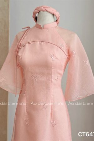 Áo dai cách tan nơ Hồng kiotviet 16075770796893d1a3403c9e91bbbea8