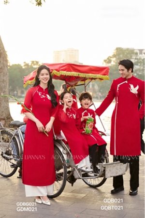 AD mẹ nhung tằm đỏ thiết kế chim thêu phối tay tơ _AD gia đình kiotviet 21d5086fb8a9c807cbf8fcee8cdda5fe