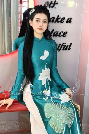 Áo dài cao cấp lụa valentino theu sen xanh dương kiotviet 4c055a9fc138ed8f1bfd95979060bbc0