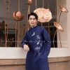 Áo dài nam xanh đậm thêu cỏ và cành trúc kiotviet 5a964a6ce66718932de83e11fb3d4292