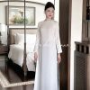 Áo dài form suông mau trắng kiotviet 621e3f935f4d27110f108e5d5fb990b7