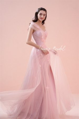 Váy cưới hồng kiotviet 66a474e76f304a8989ecfcf46f6bb89a