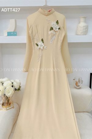 Áo dài chiffon vàng trứng hoa thêu ruy băng kiotviet 877d795c54dc185a9451ce921b1e3aa4