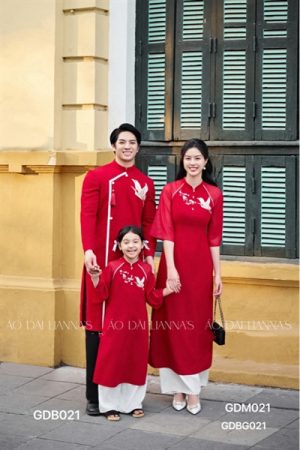 AD Bố nhung tằm đỏ thiết kế thêu chim _AD gia đình kiotviet b6749a63556f2d5046361891aacf8182