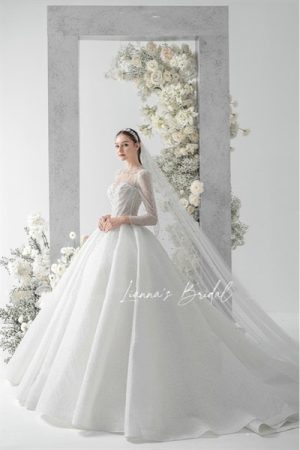 Váy cưới cấp kiotviet d83c8fe14b7c3100f2f302053d8f9e32