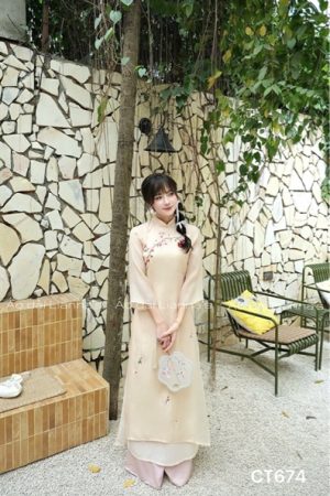 Áo dài cách Tân theu hoa tong kem be kiotviet ed600aaa18cdd56dbedbe0935fb3d451